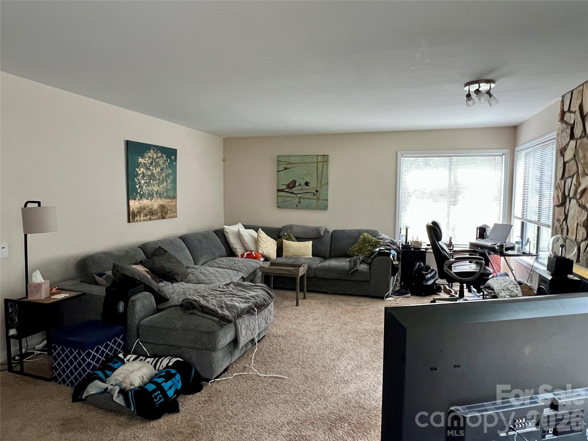 200 Foxlair Court — Matthews