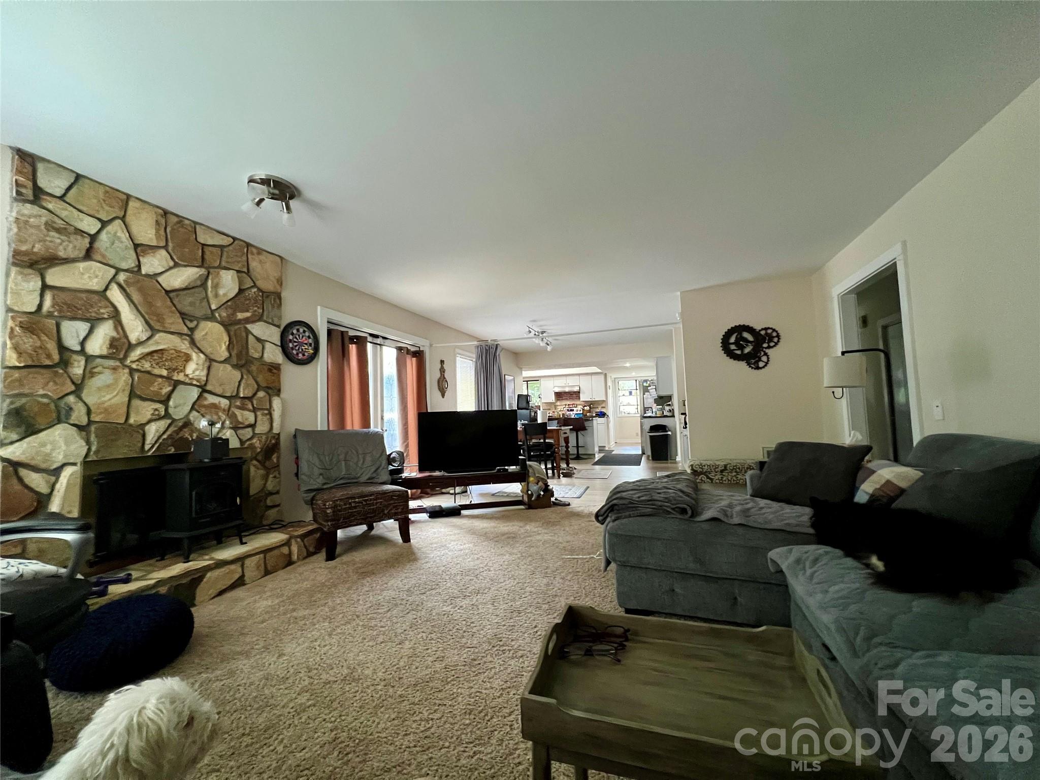 200 Foxlair Court — Matthews