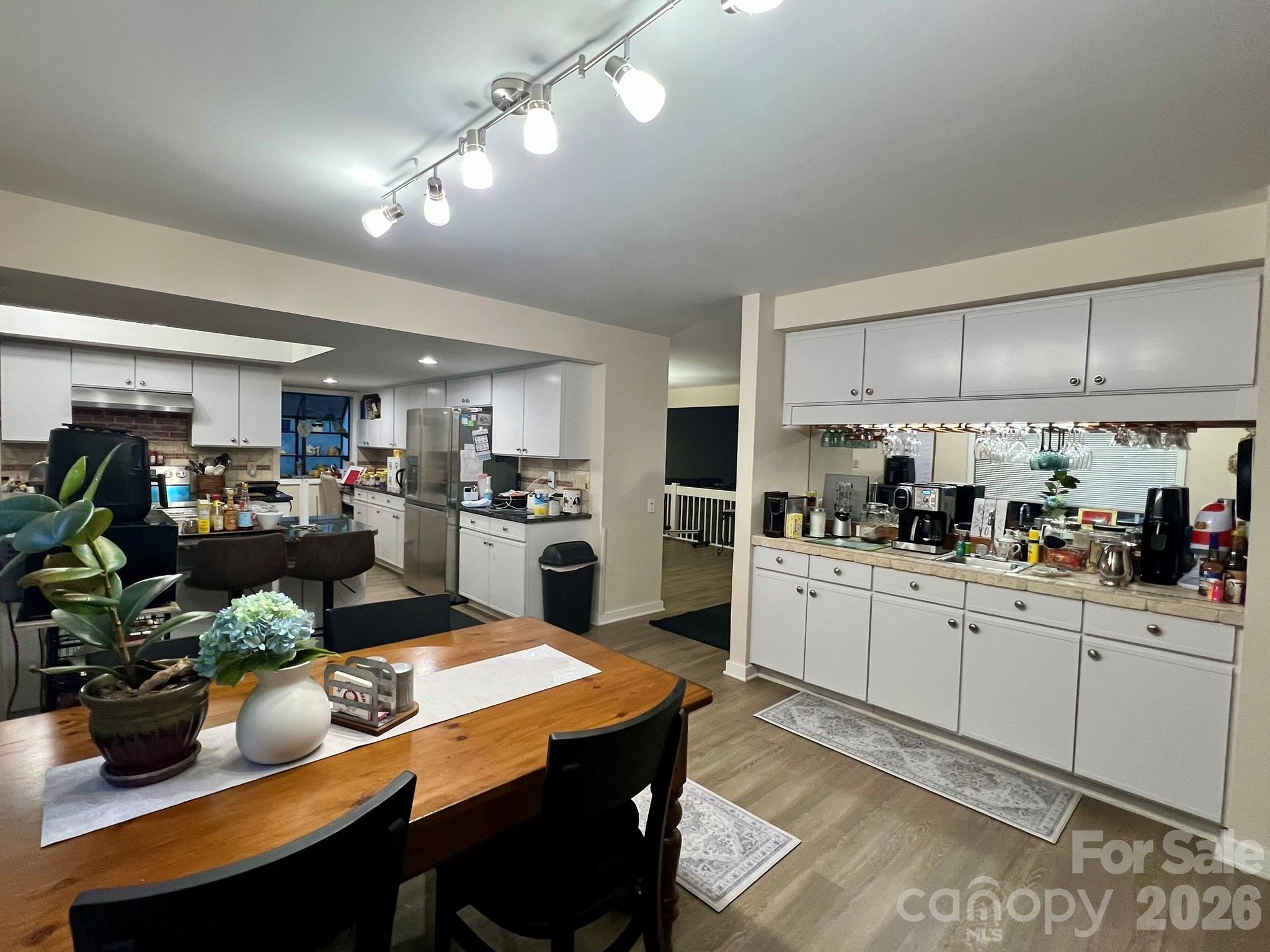 200 Foxlair Court — Matthews
