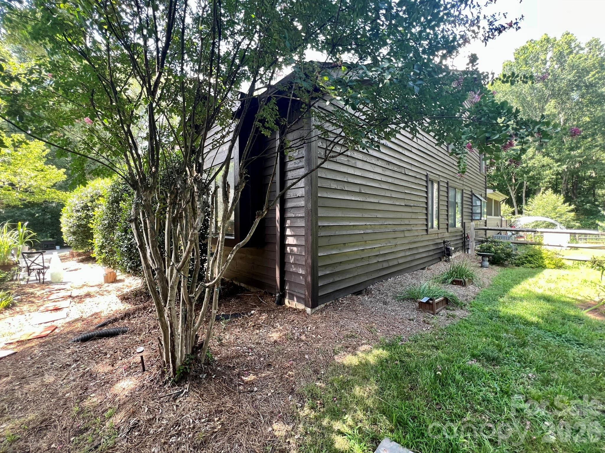 200 Foxlair Court — Matthews