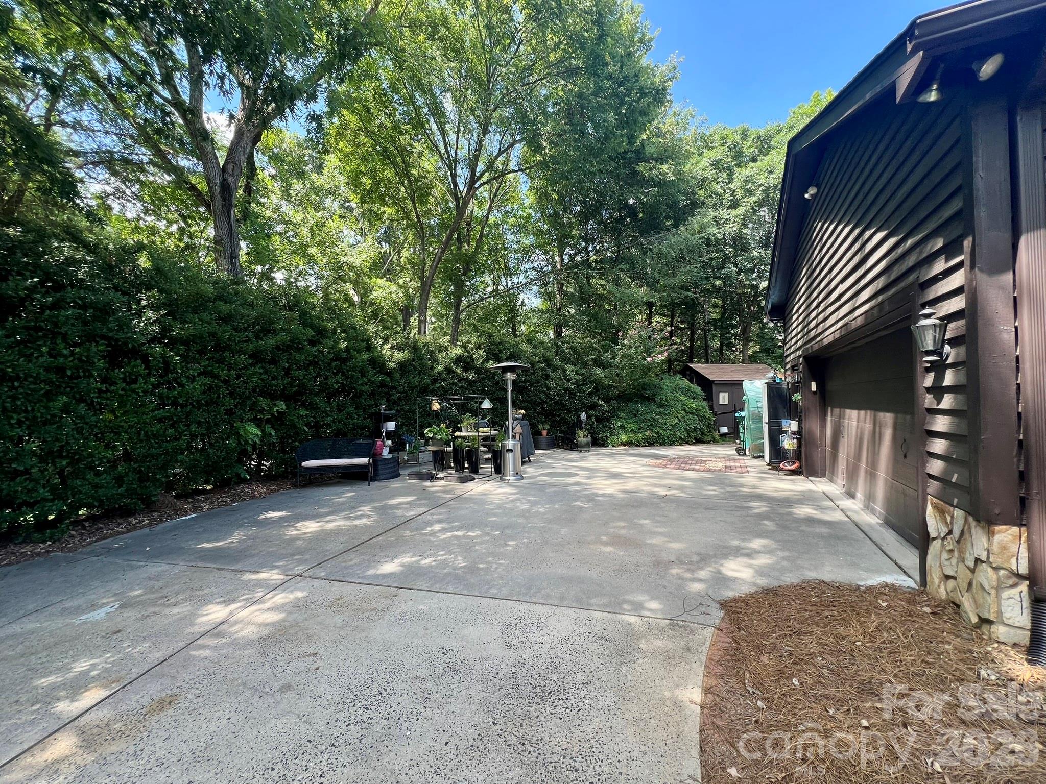 200 Foxlair Court — Matthews