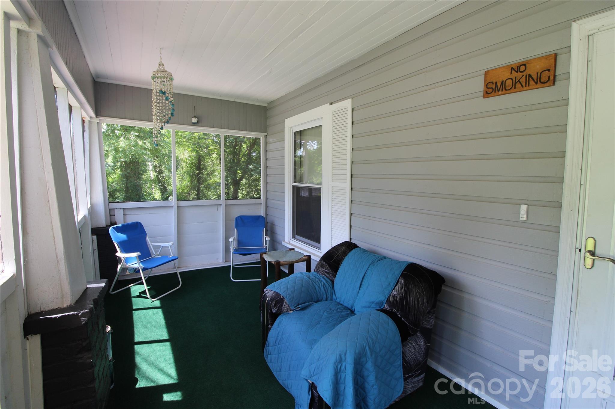 438 Folk Street NW — Lenoir