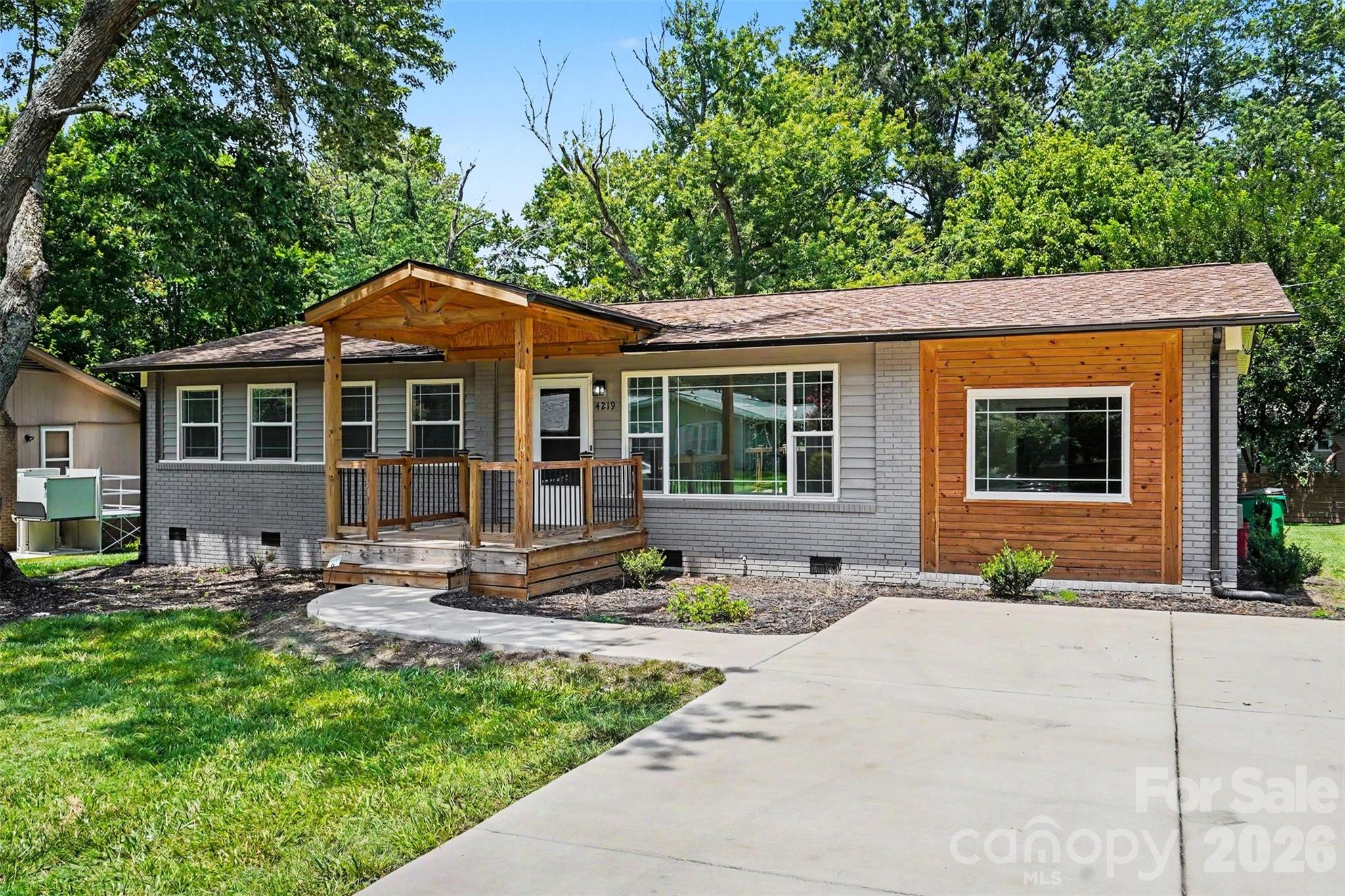 4219 Tipperary Place — Charlotte