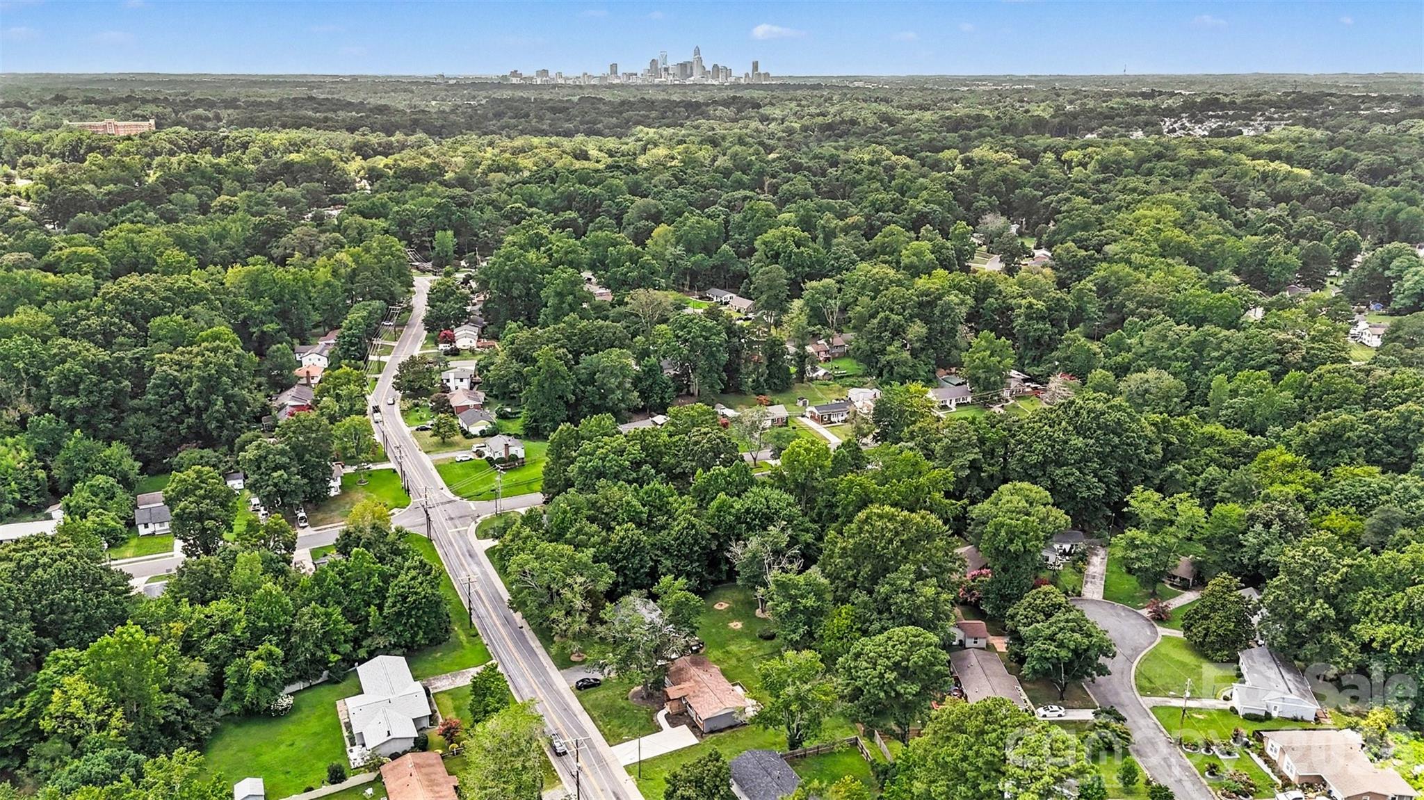 4219 Tipperary Place — Charlotte