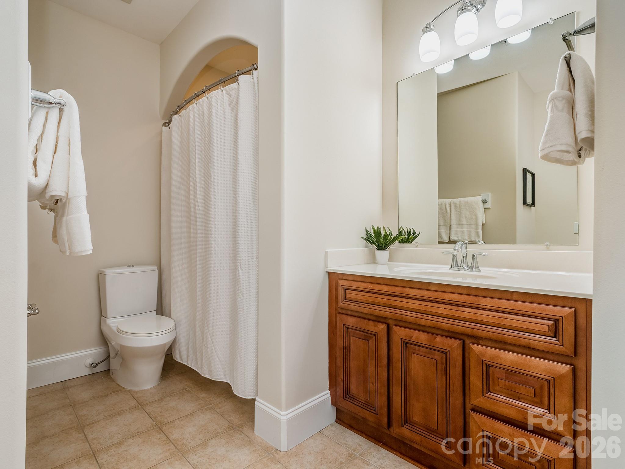 6605 Central Pacific Avenue #403 — Charlotte