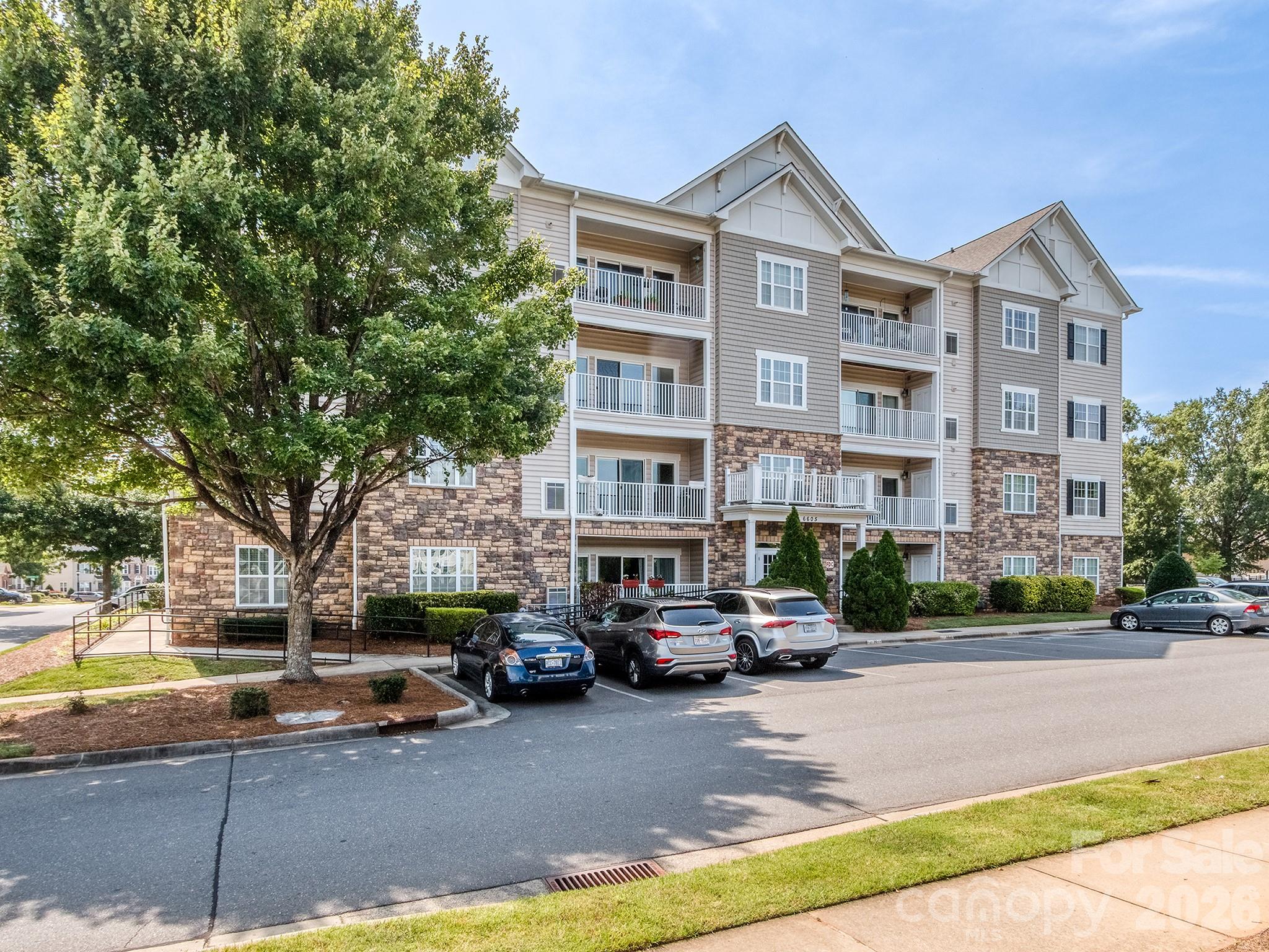 6605 Central Pacific Avenue #403 — Charlotte