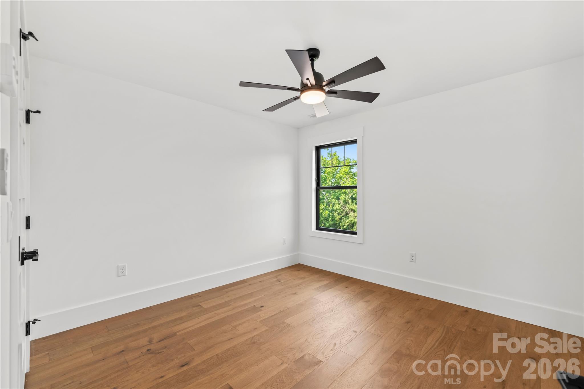 18 S Martha Kate Drive #22 — Hendersonville