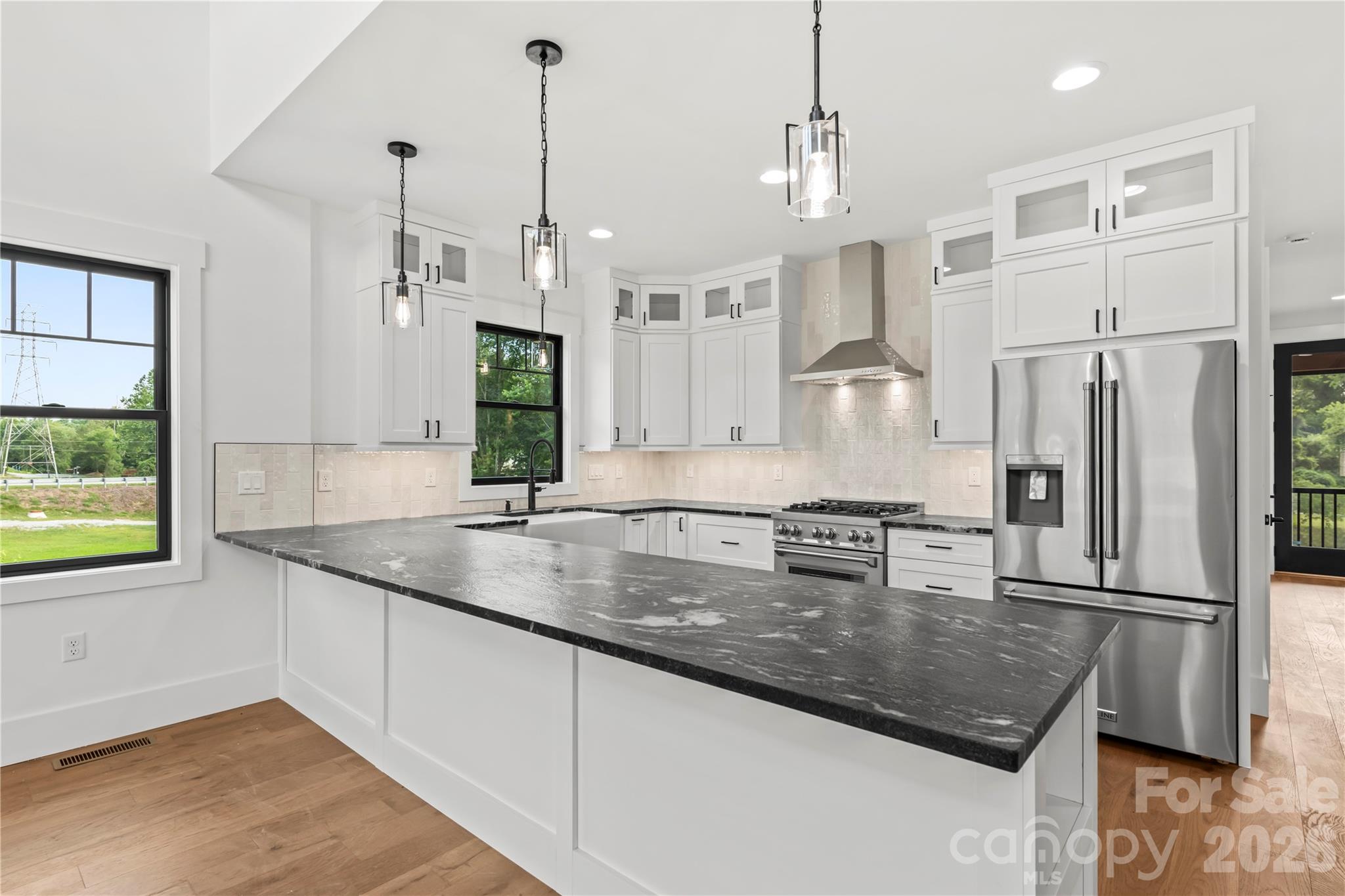 18 S Martha Kate Drive #22 — Hendersonville