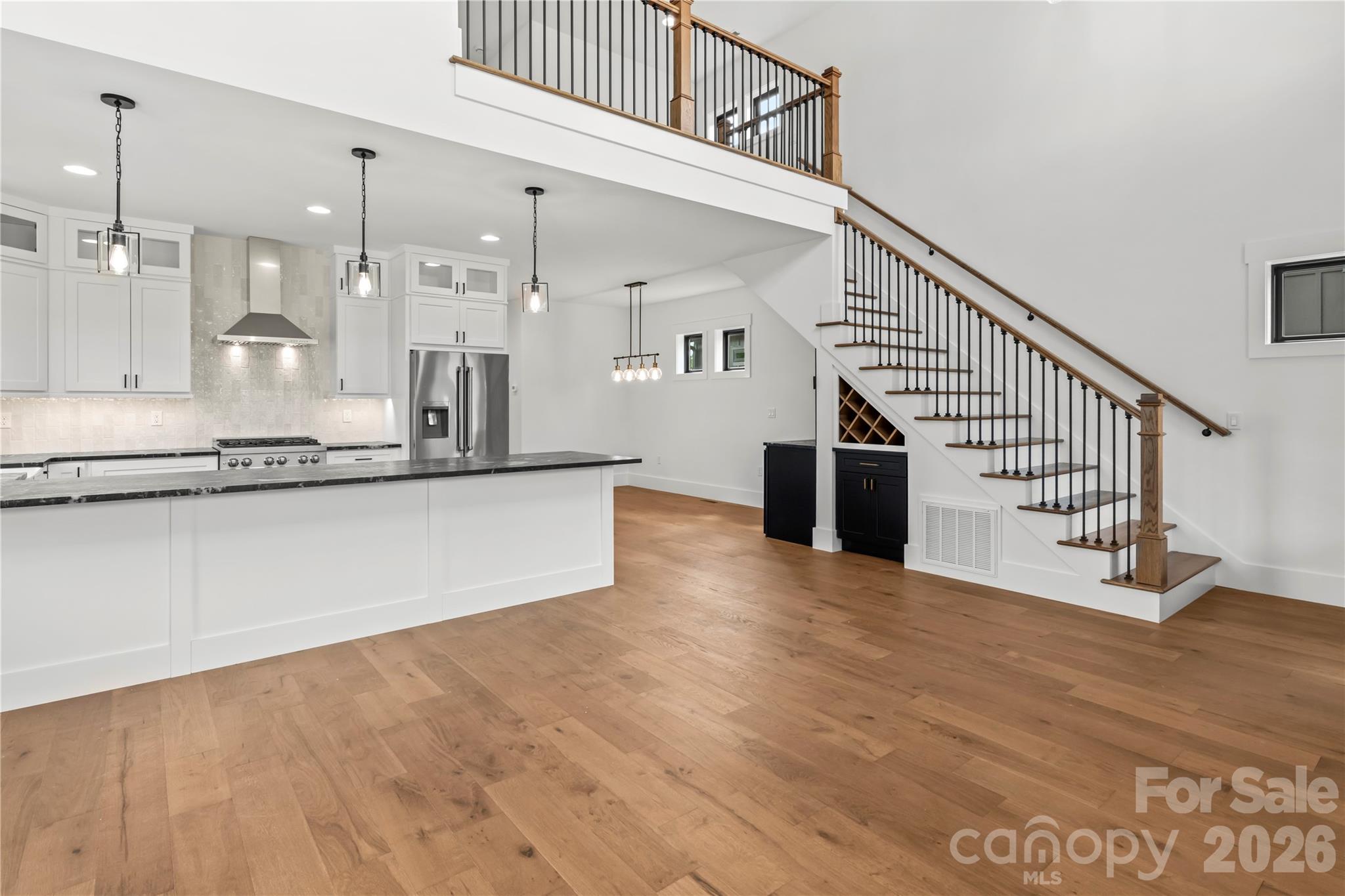 18 S Martha Kate Drive #22 — Hendersonville