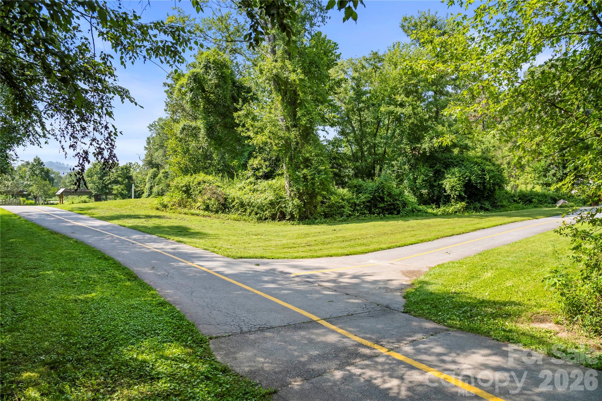 93 Martha Avenue #10 — Hendersonville