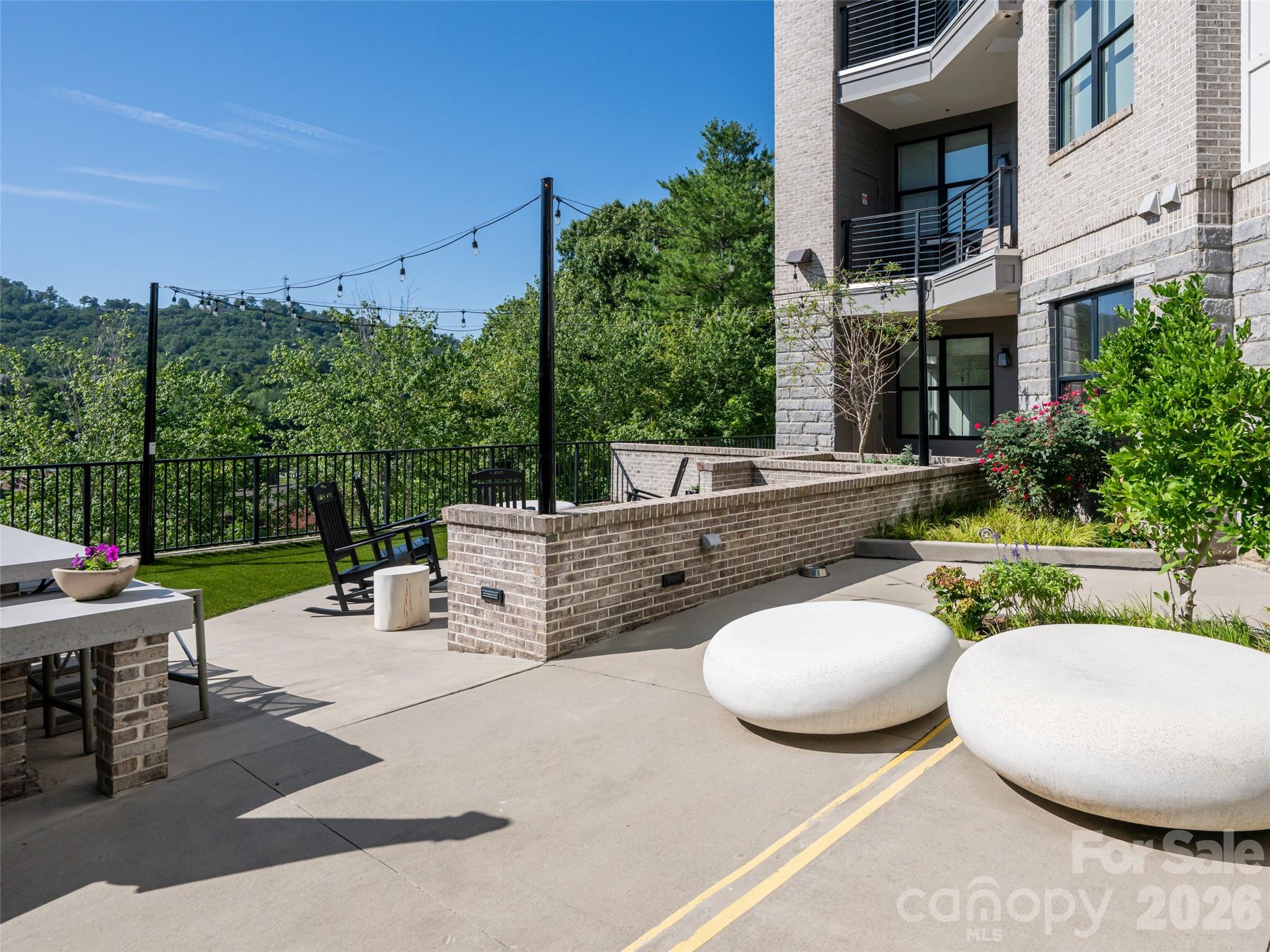 55 S Market Street #515 — Asheville