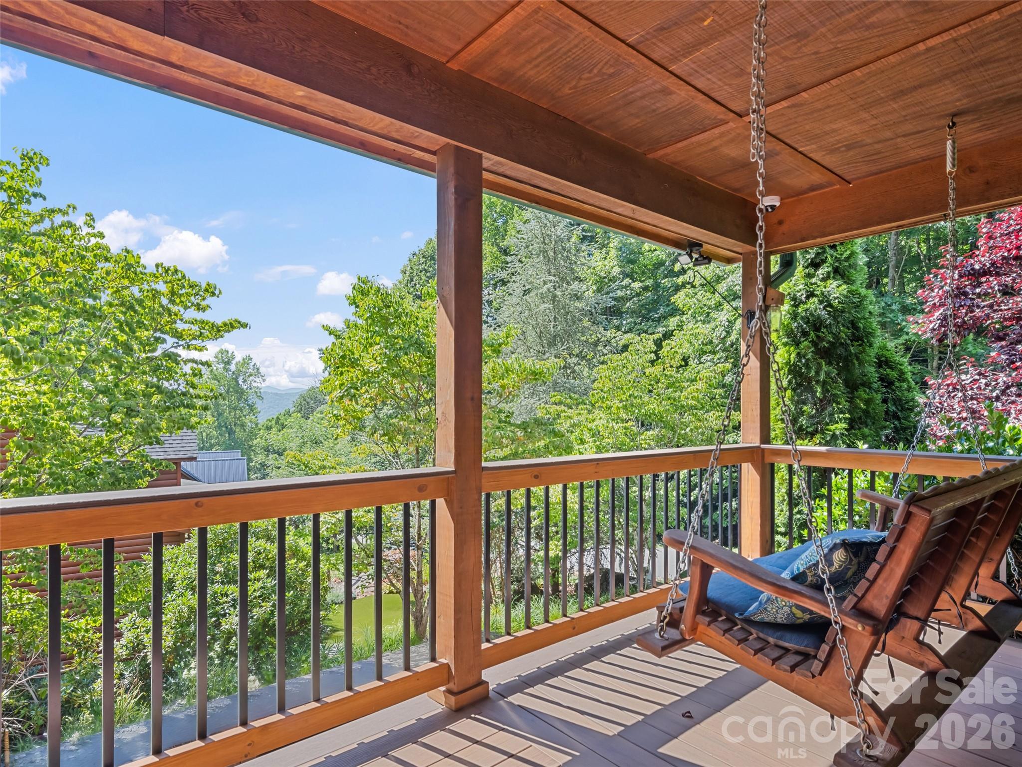 612 Brannon Forest Drive — Waynesville