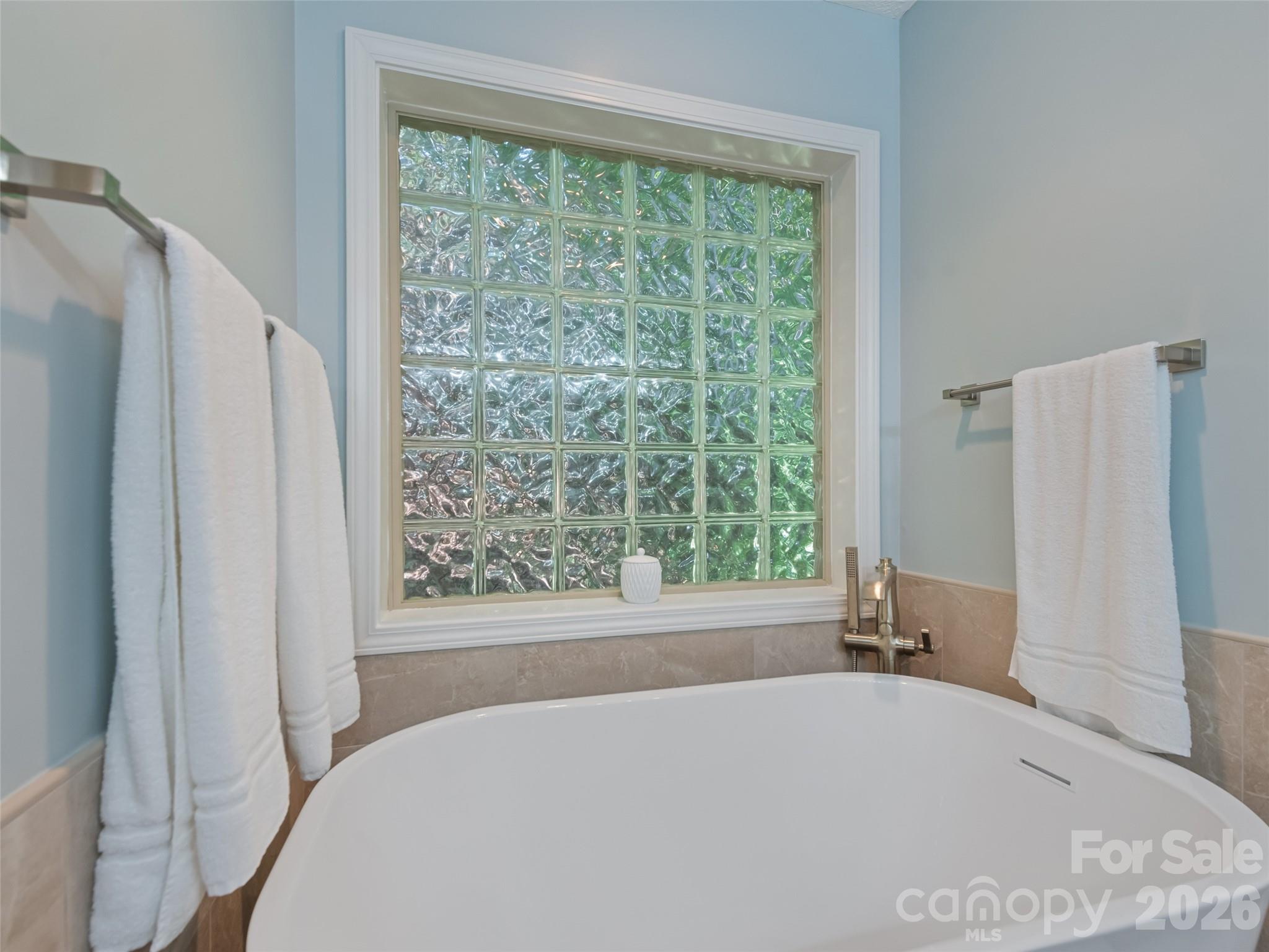 612 Brannon Forest Drive — Waynesville