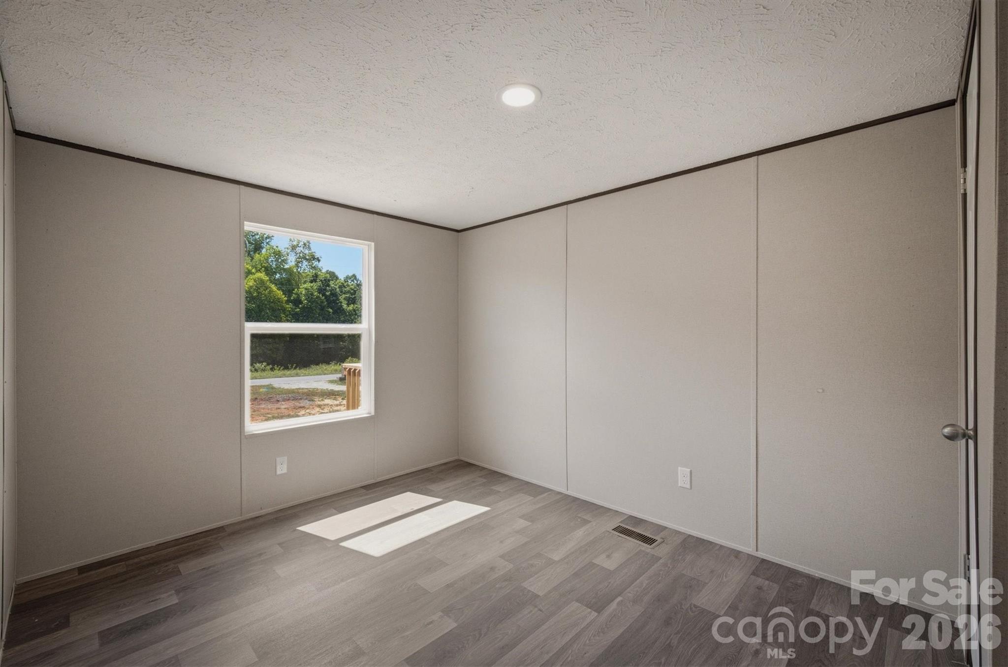 1862 Mesa Drive — Vale