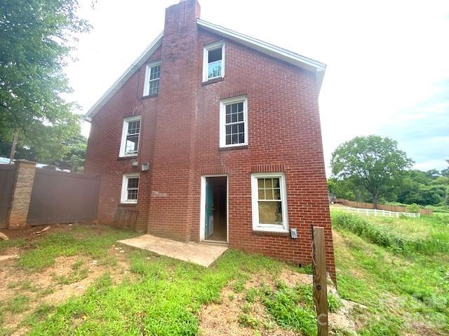 2689 Harris Henrietta Road — Mooresboro