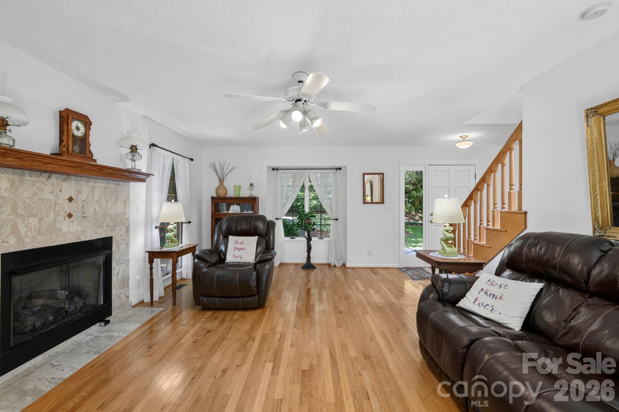 200 Newman Drive — Hendersonville