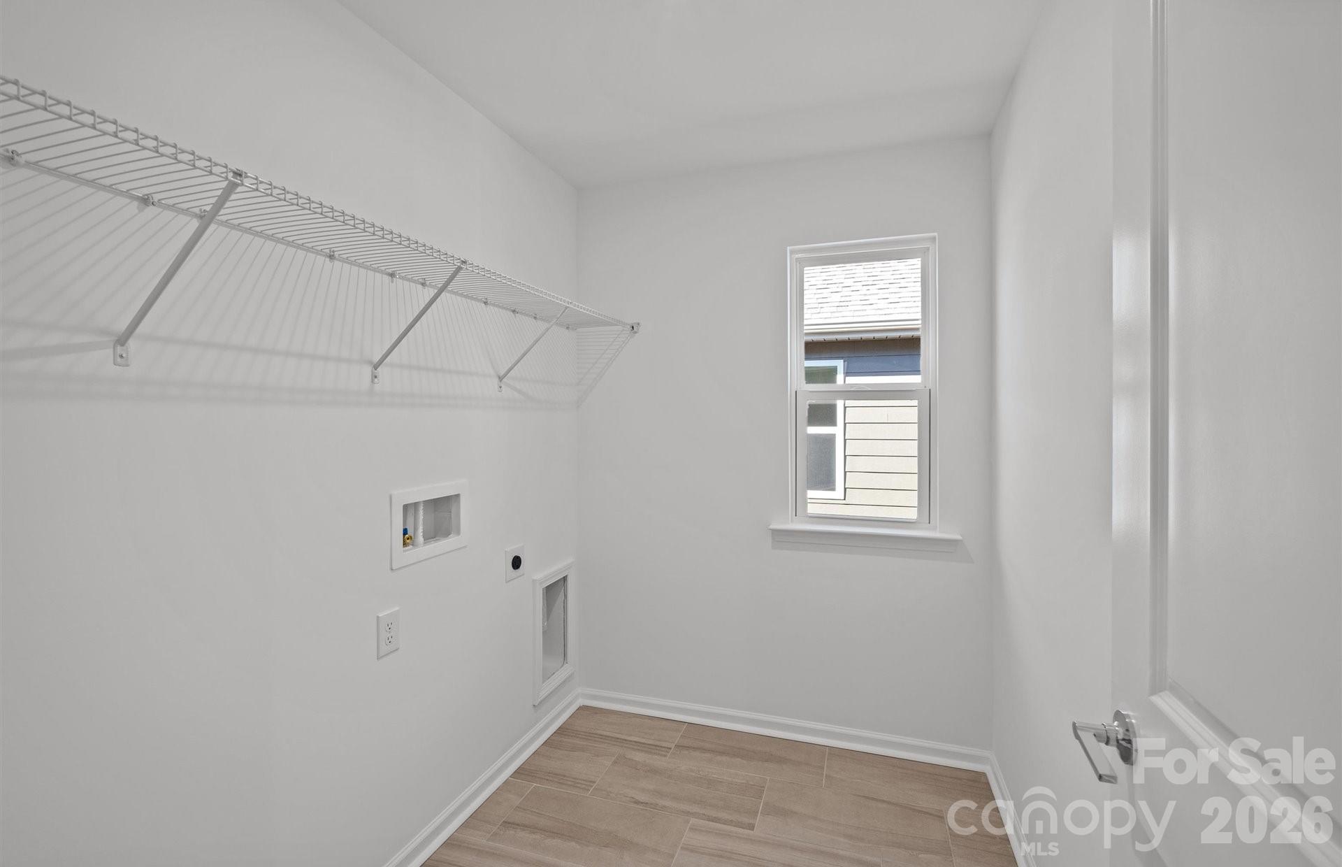 2212 Waterfall Way — Monroe