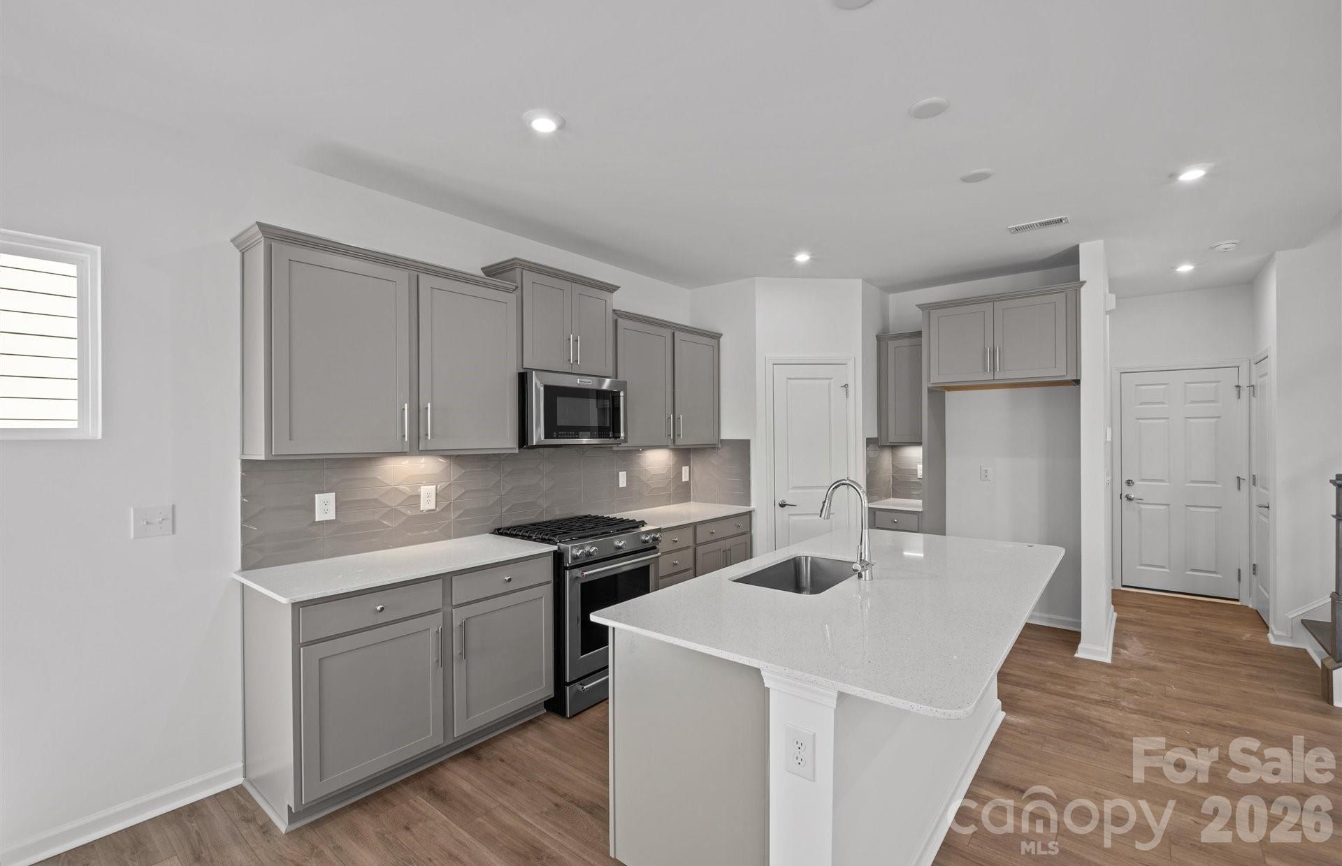 2212 Waterfall Way — Monroe