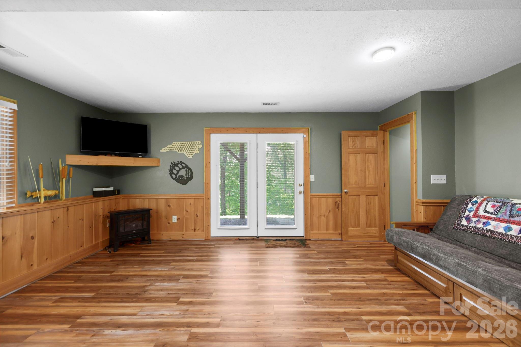 394 Hickory Drive — Waynesville