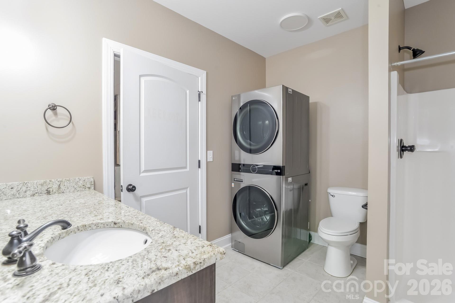 2360 Smith Harbour Drive — Denver