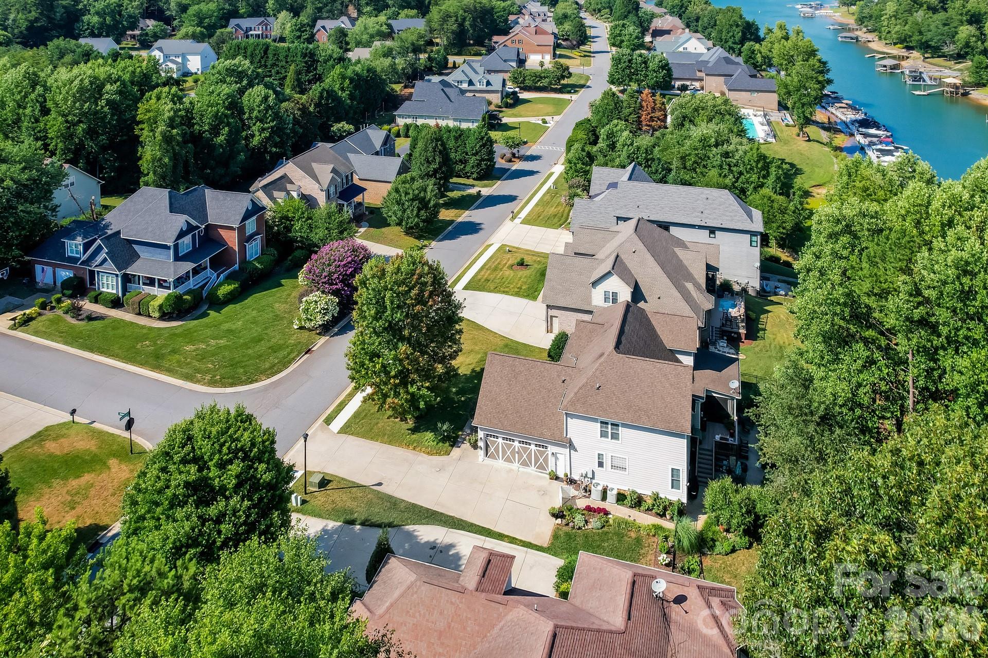 2360 Smith Harbour Drive — Denver