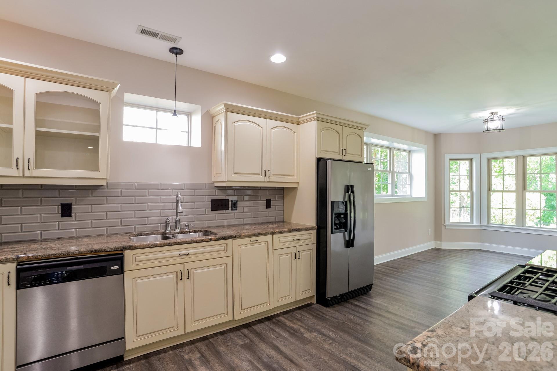 2360 Smith Harbour Drive — Denver