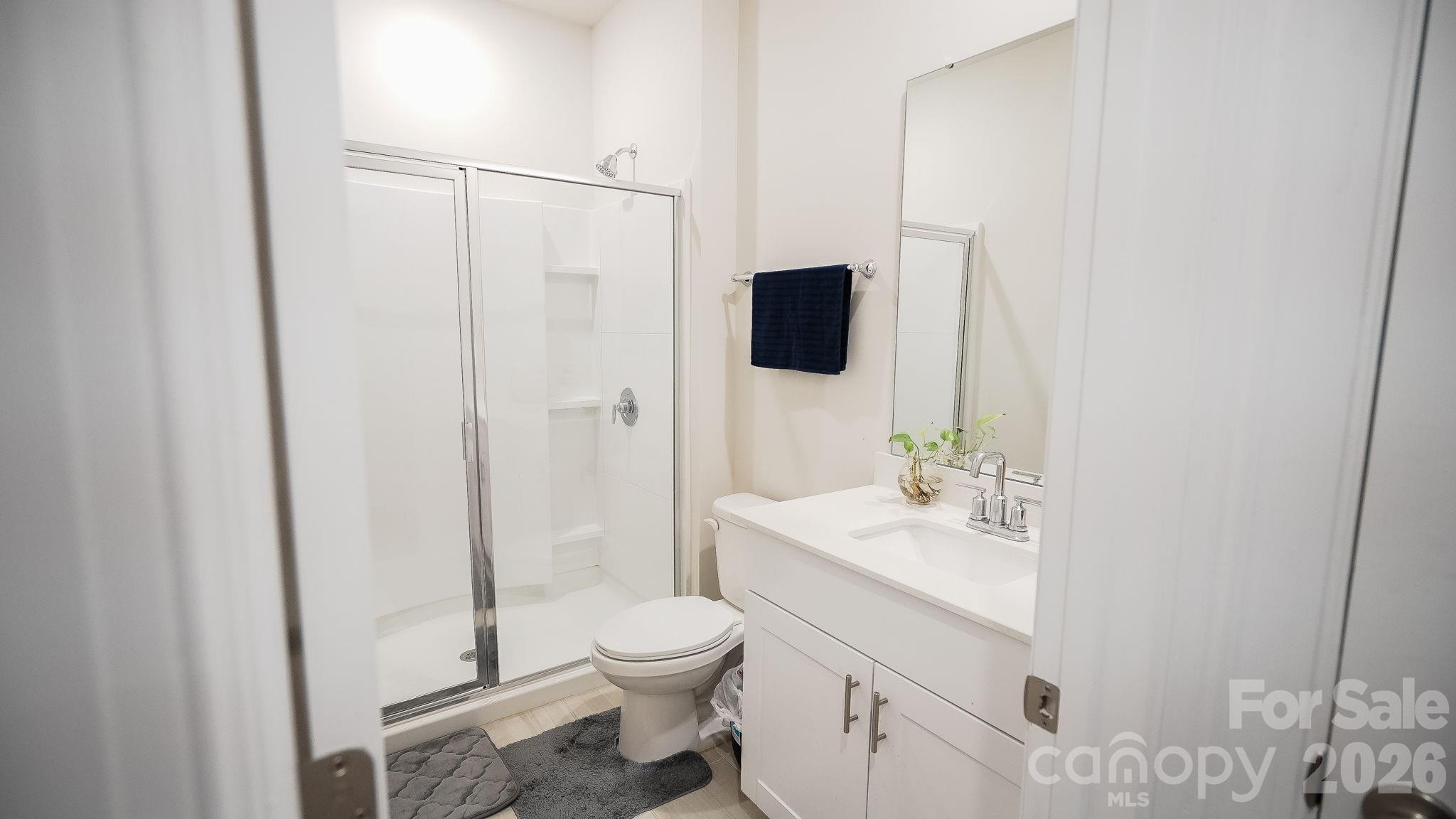 486 Olympia Way — York