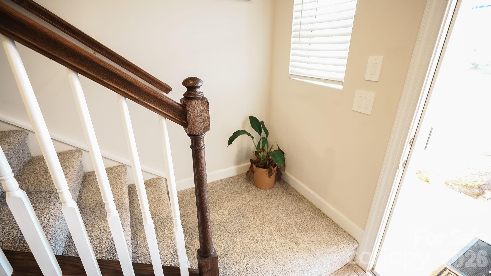 486 Olympia Way — York