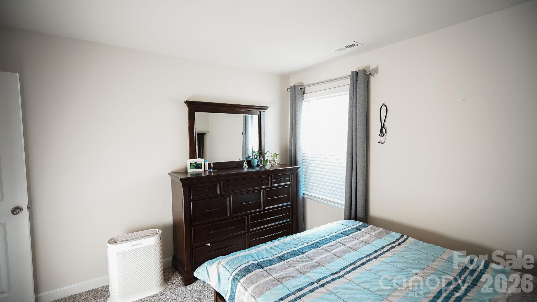 486 Olympia Way — York