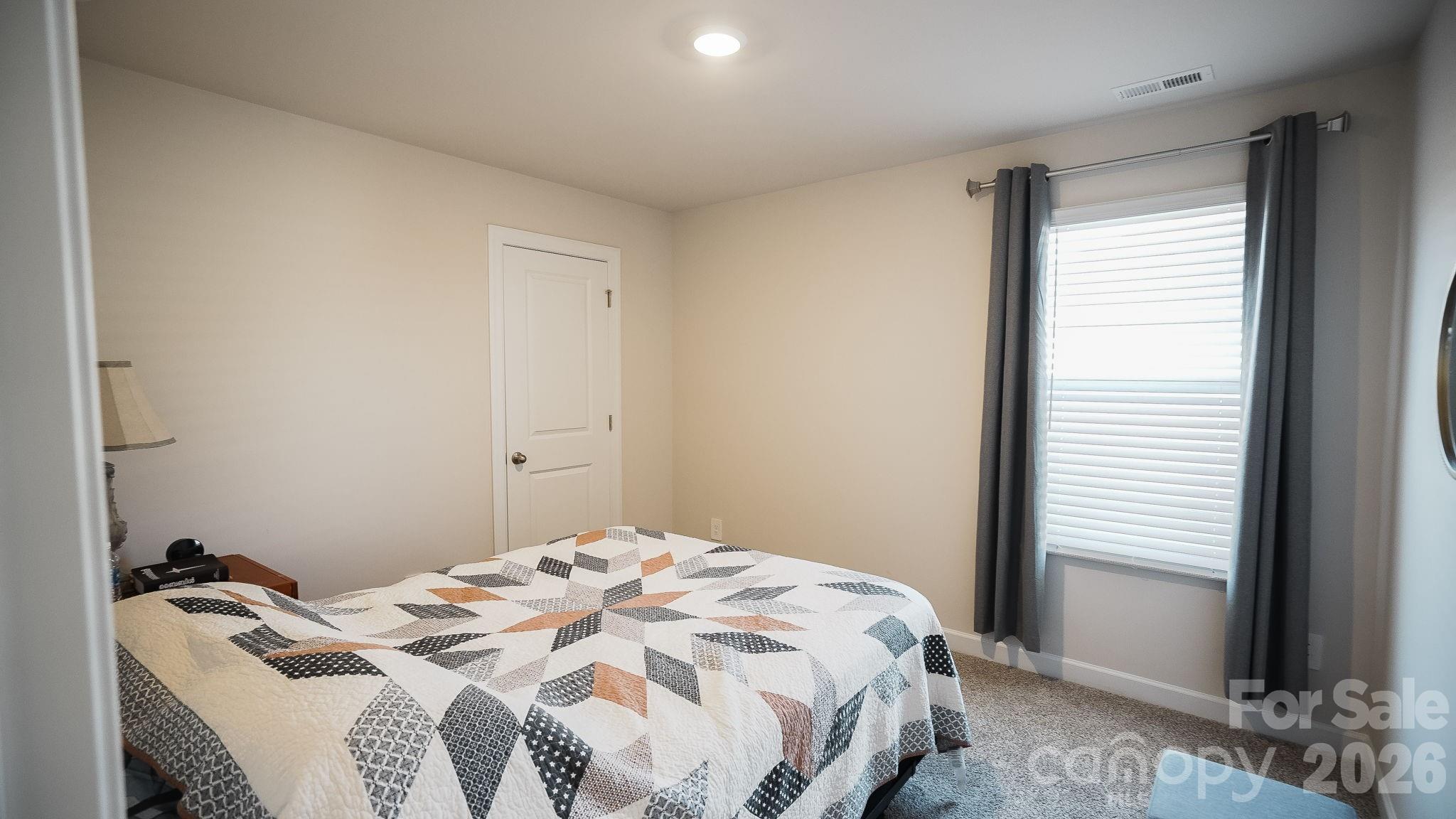 486 Olympia Way — York