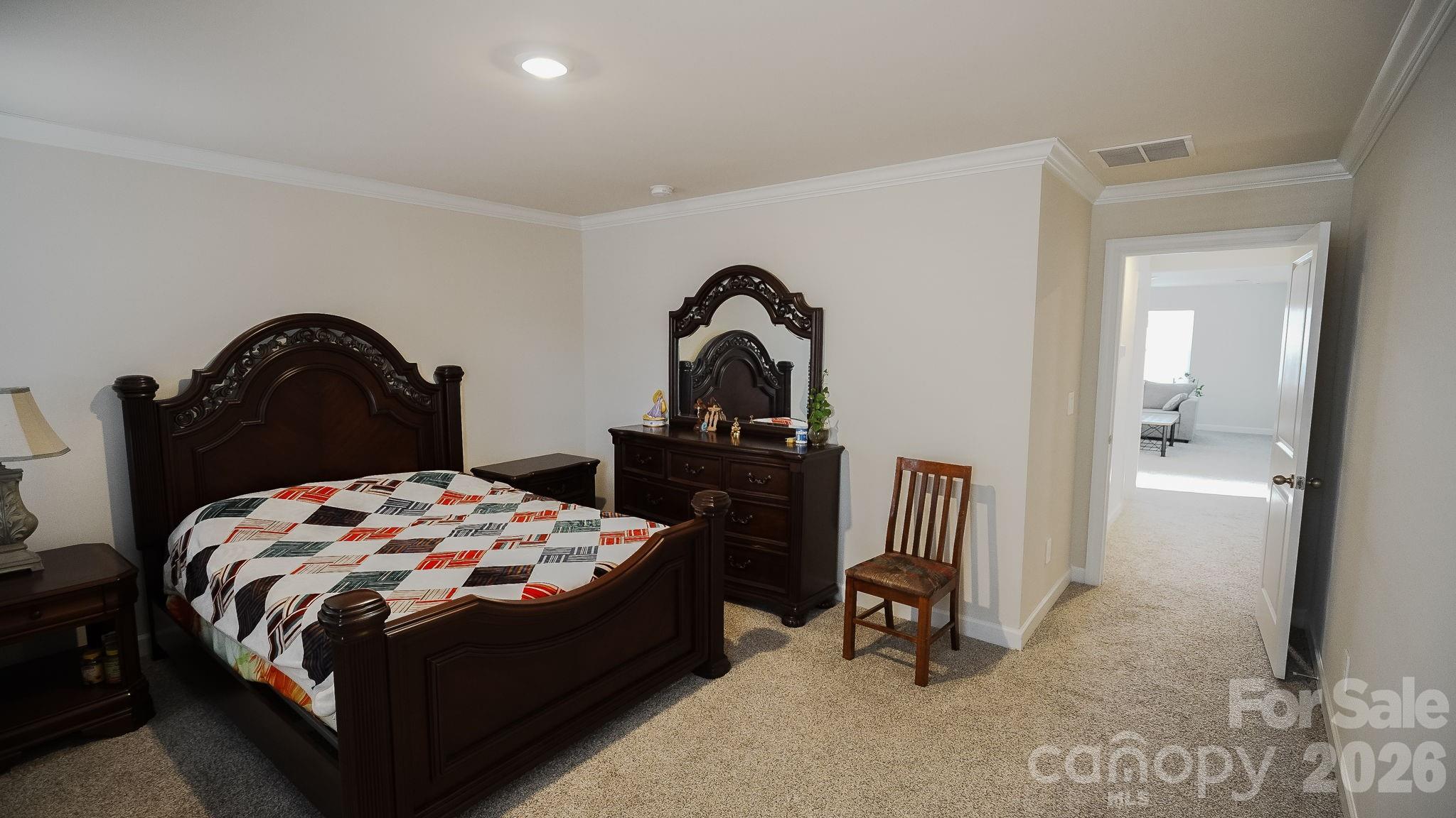486 Olympia Way — York