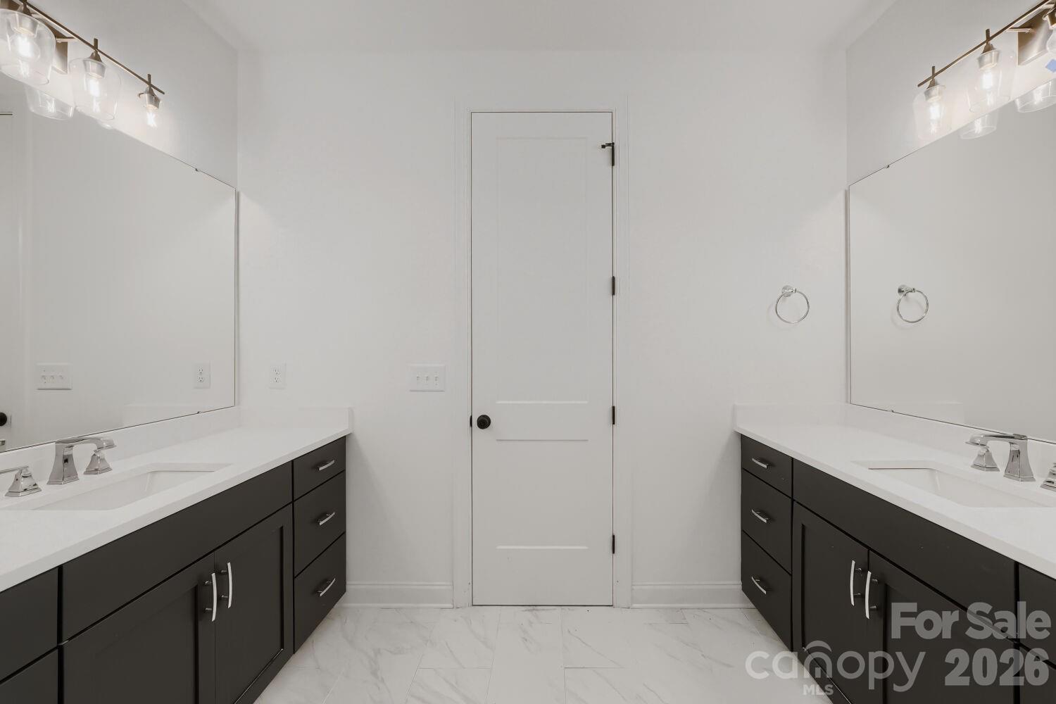 2358 Fay Jones Road — Denver