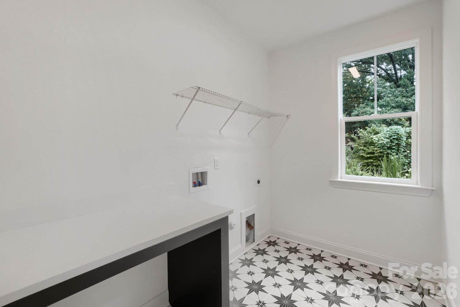2358 Fay Jones Road — Denver