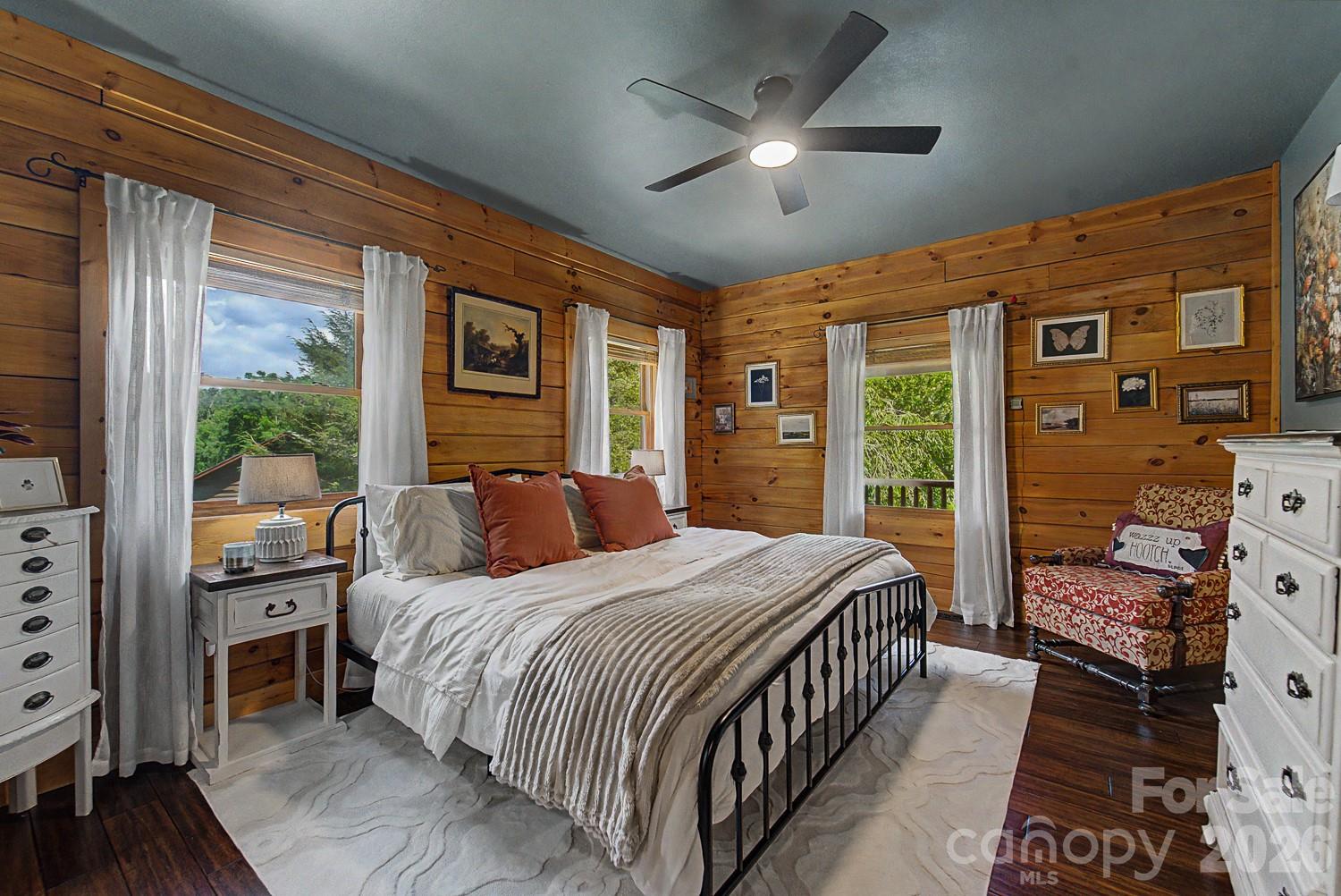 91 Tibi Lane — Waynesville