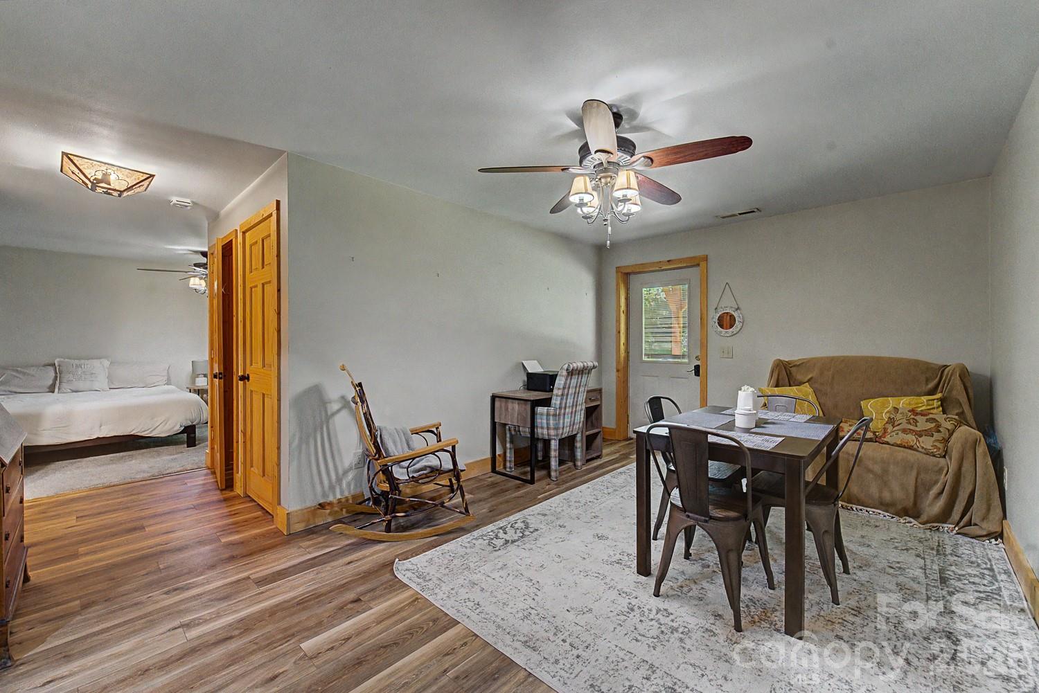 91 Tibi Lane — Waynesville