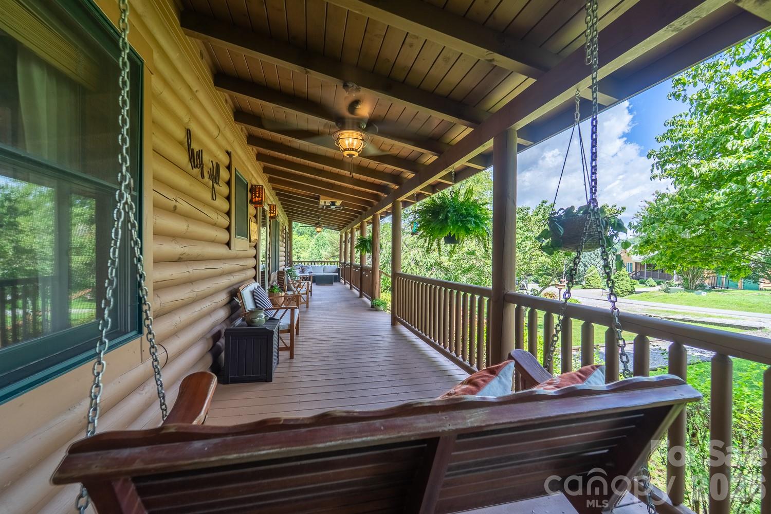 91 Tibi Lane — Waynesville