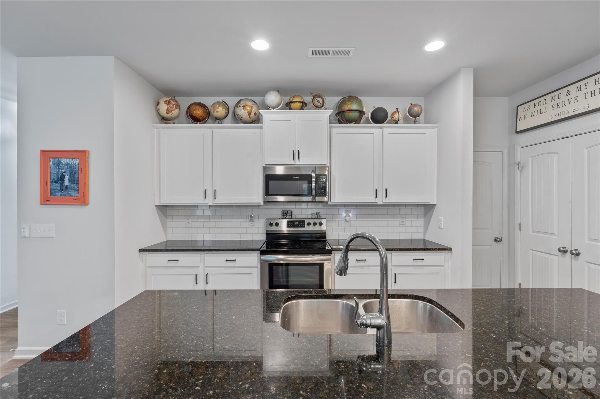 4604 Fairway Run Drive — Pfafftown