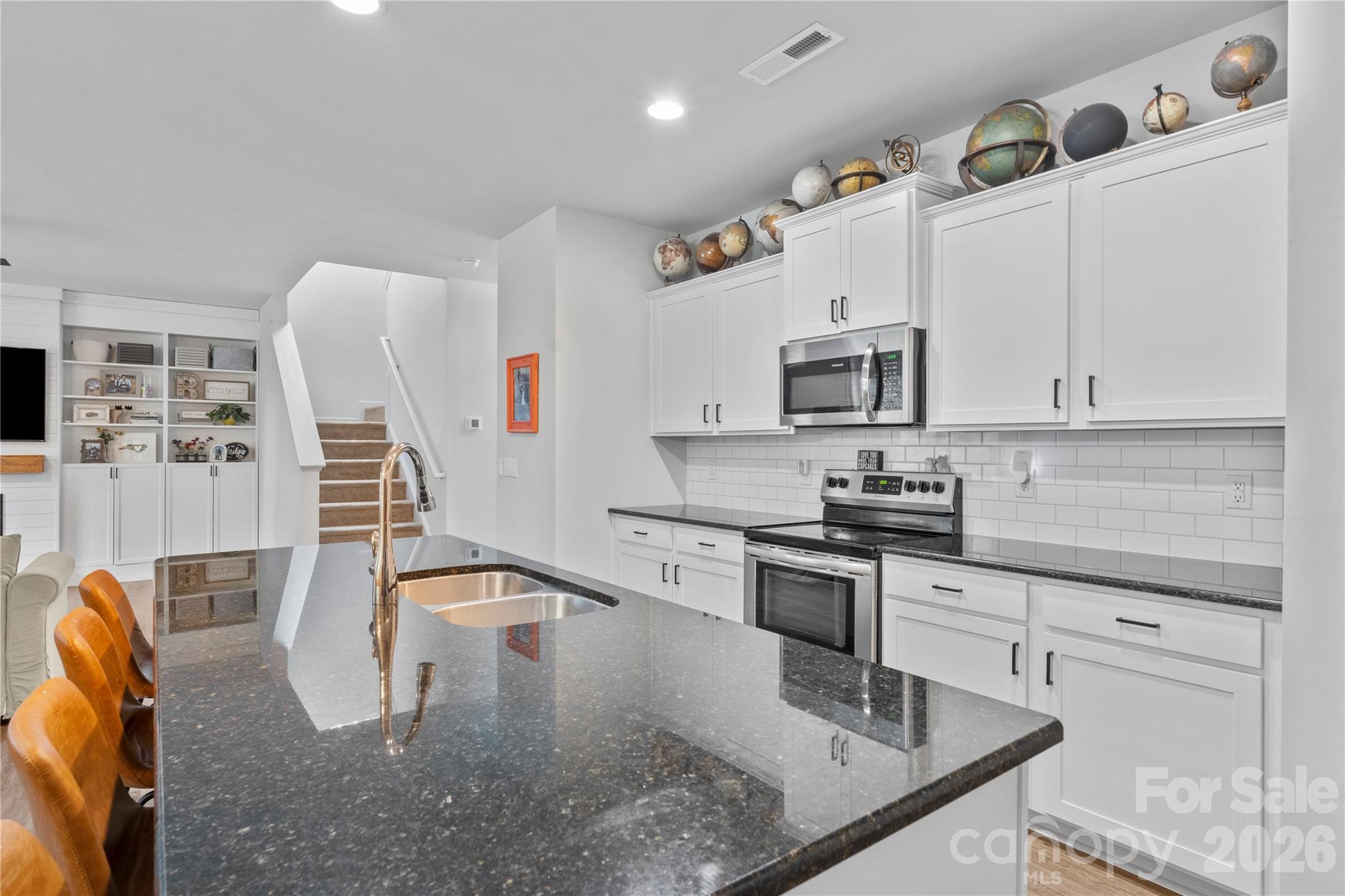 4604 Fairway Run Drive — Pfafftown