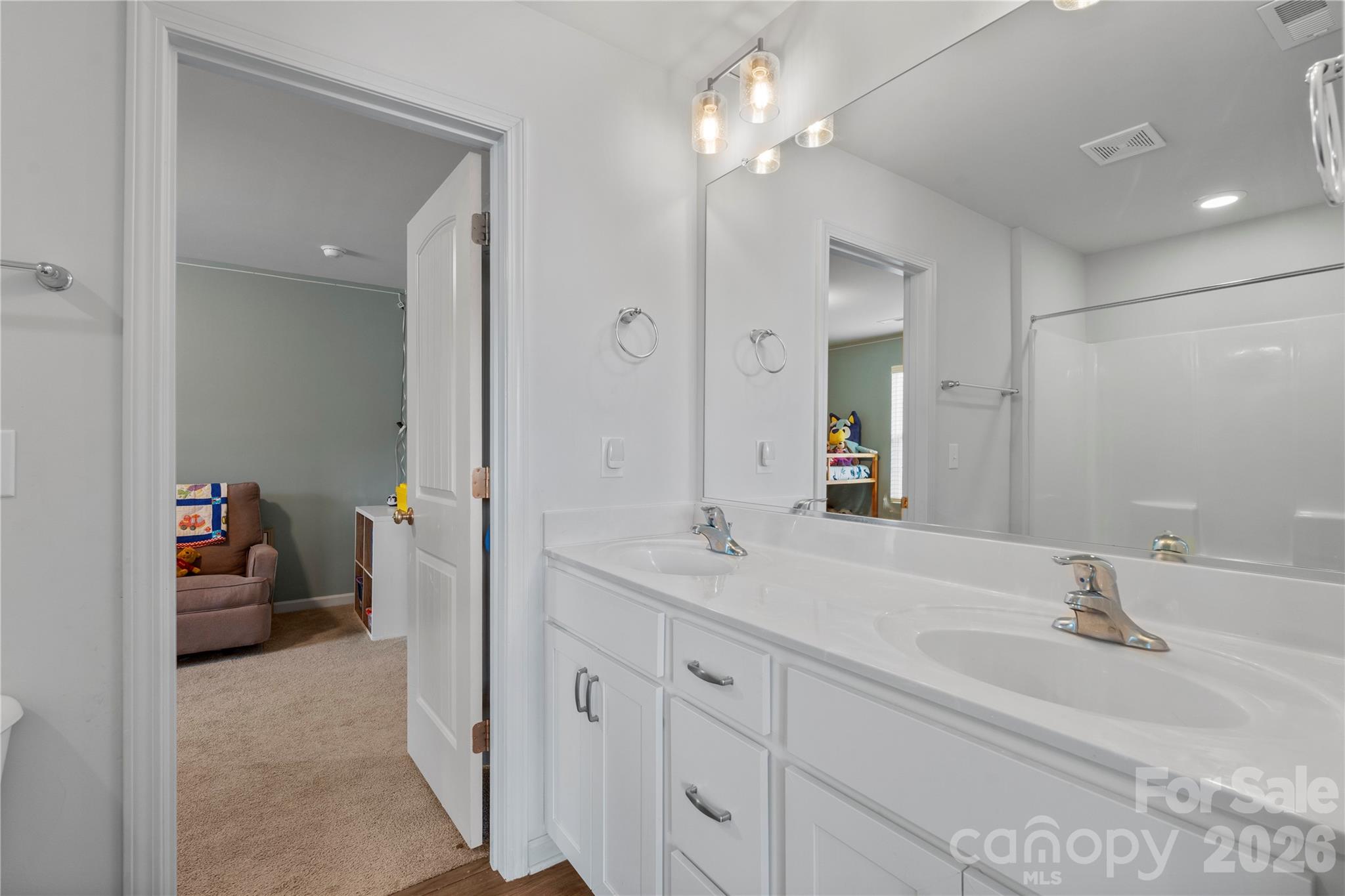 4604 Fairway Run Drive — Pfafftown
