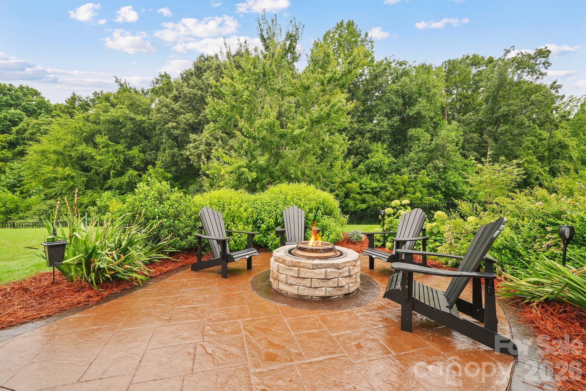 14612 Baytown Court — Huntersville