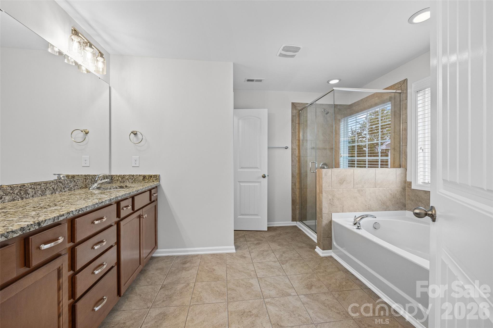 9233 Inverness Bay Road — Charlotte