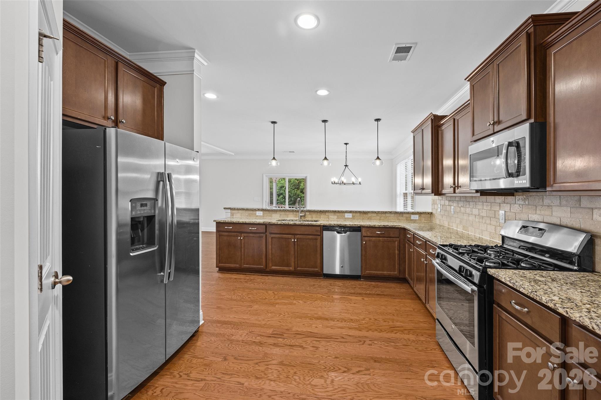 9233 Inverness Bay Road — Charlotte