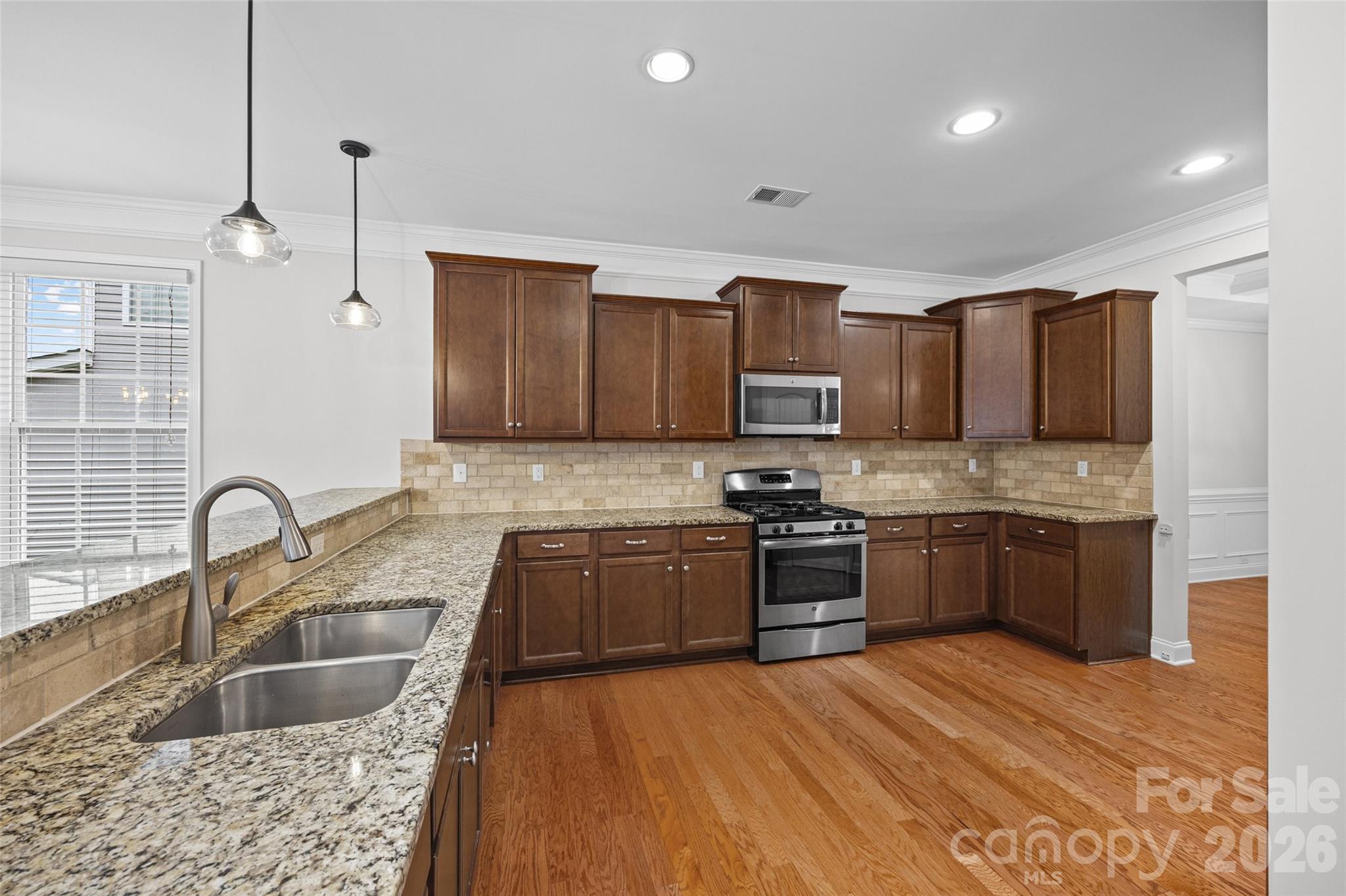 9233 Inverness Bay Road — Charlotte