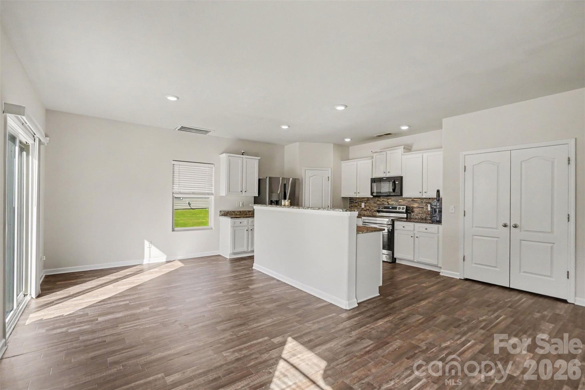 8411 Highgate Drive — Charlotte