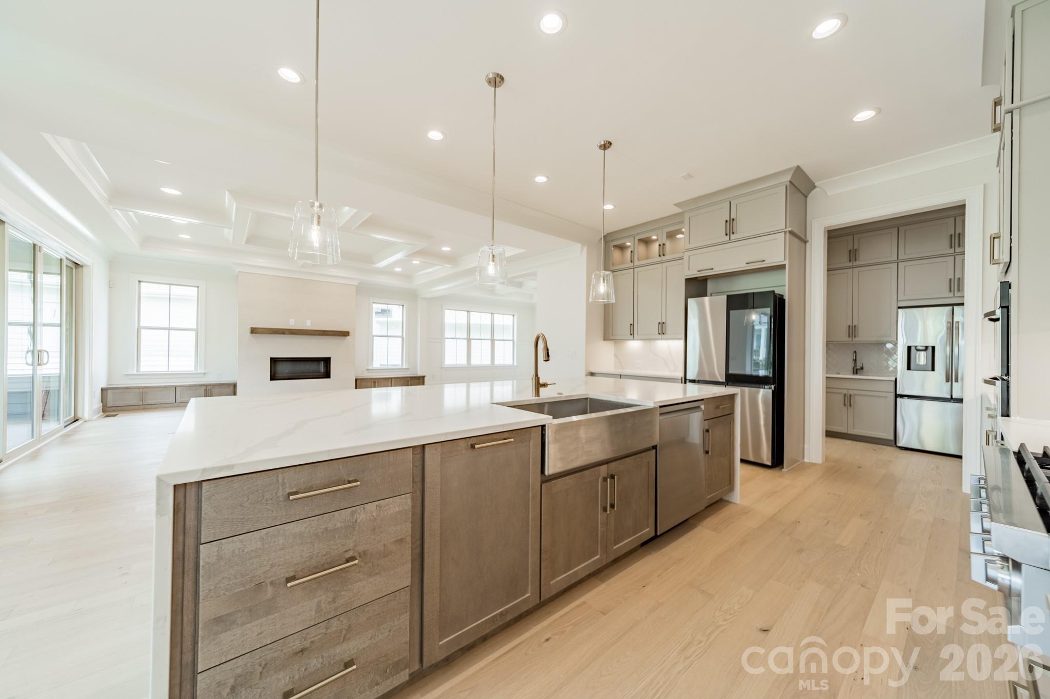 1011 Detweiler Road — Marvin