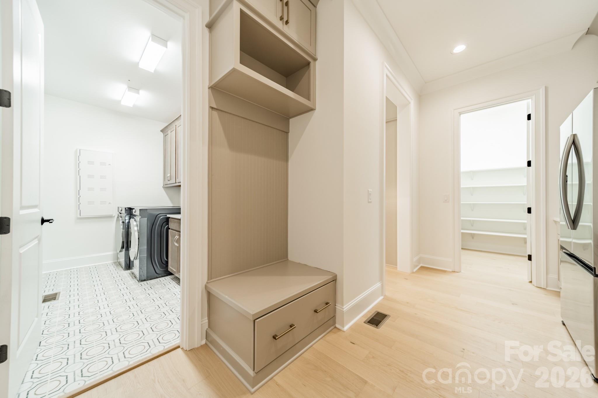 1011 Detweiler Road — Marvin