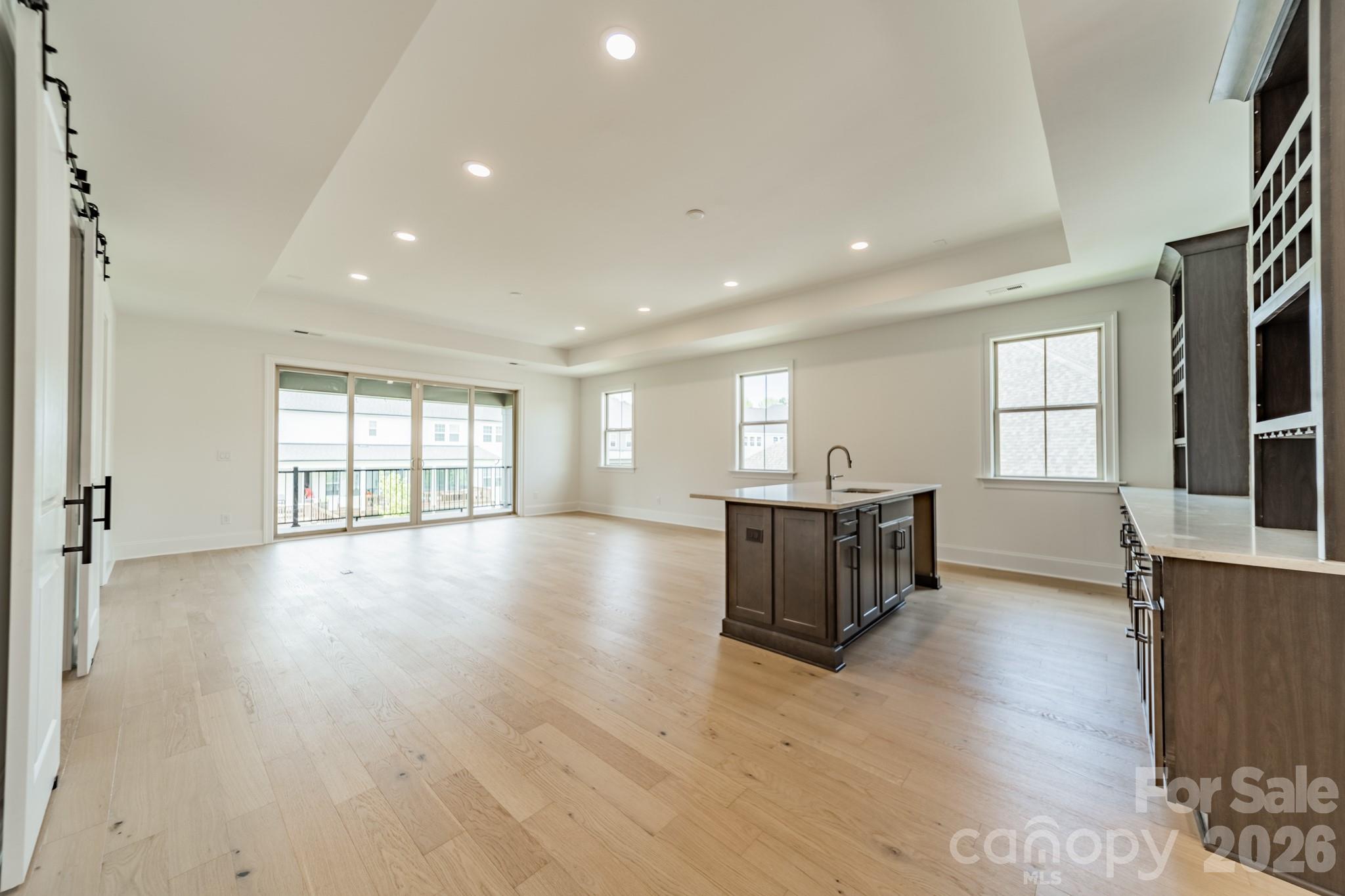 1011 Detweiler Road — Marvin