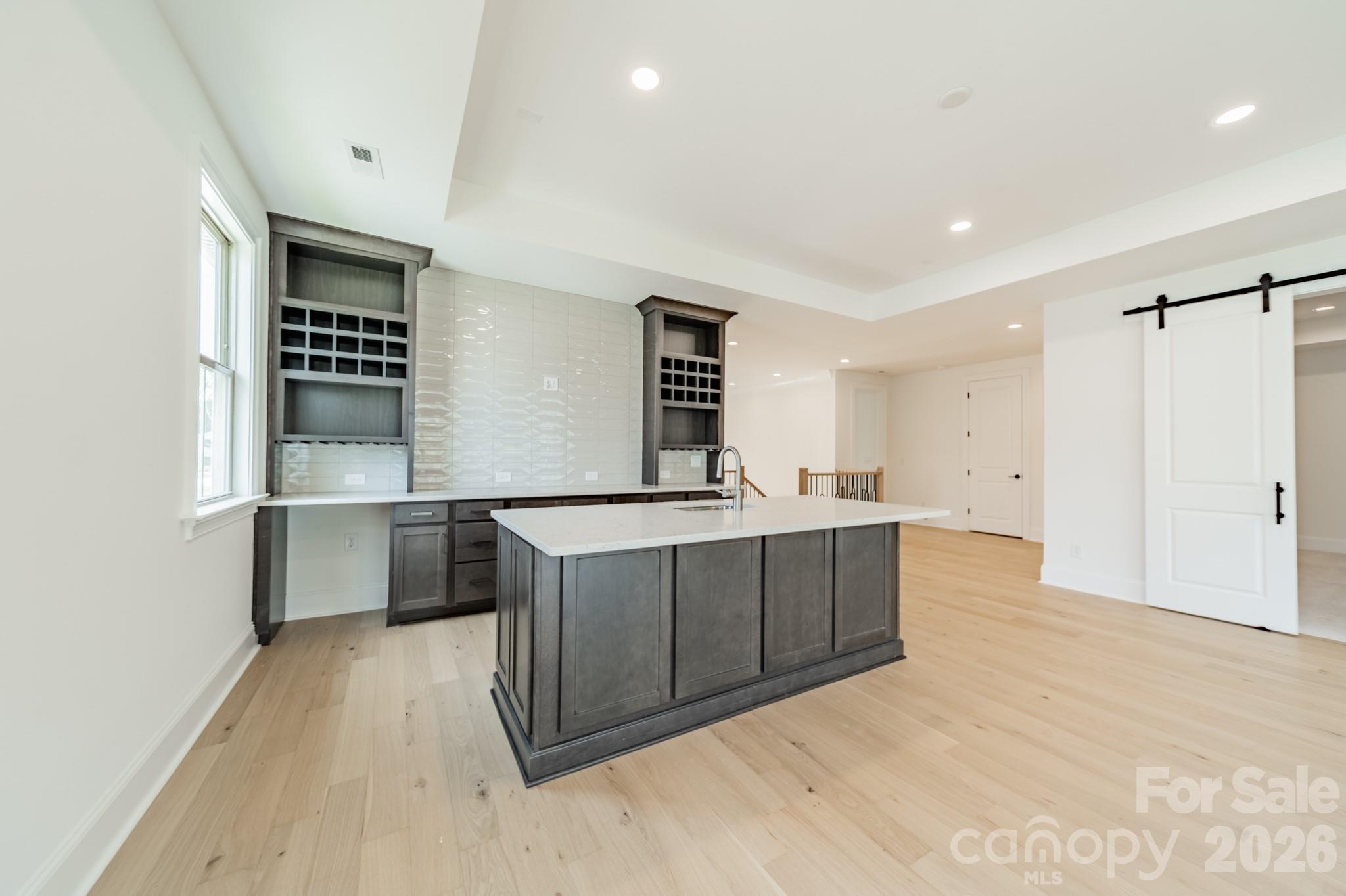 1011 Detweiler Road — Marvin