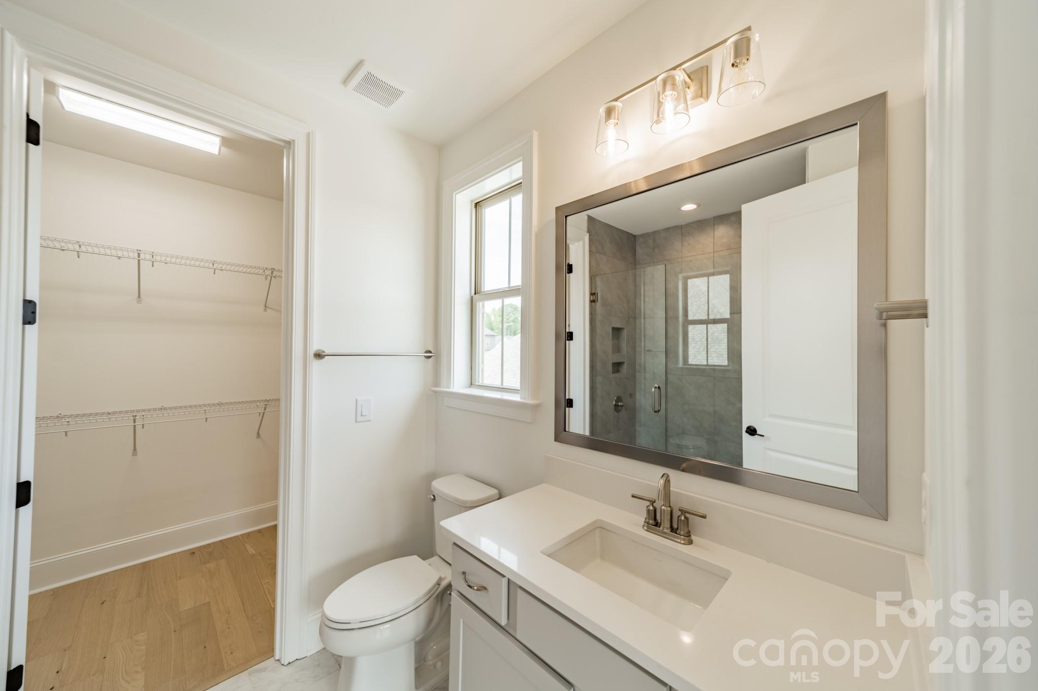 1011 Detweiler Road — Marvin