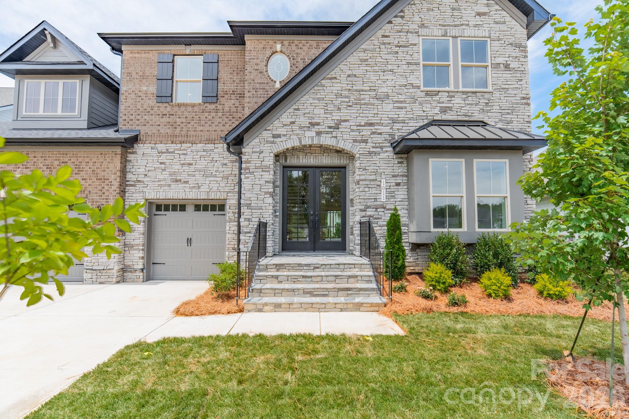1011 Detweiler Road — Marvin